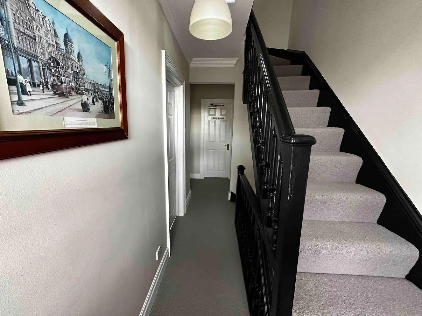 Grammar School Yard Four Bedroom Free Parking Kingston upon Hull Feriehus